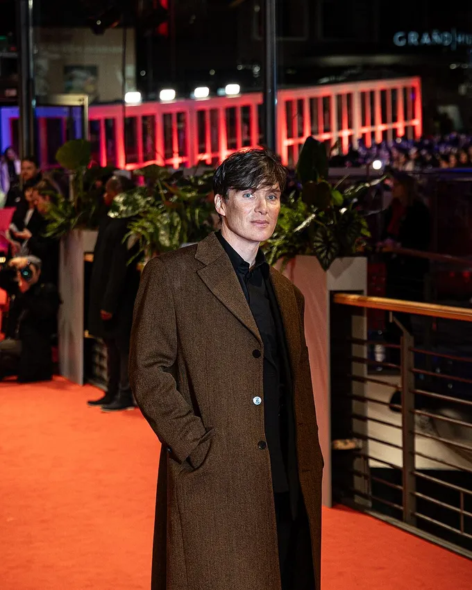 Cillian Murphy in Peaky Blinders: Thomas Shelby's Signature Look