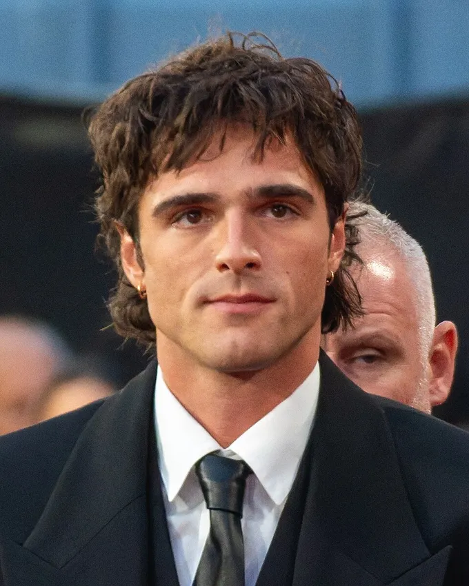 Jacob Elordi and Lei Jun: Hollywood Meets the Tech Elite