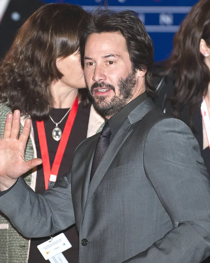 Keanu Reeves Parents and Family Background
